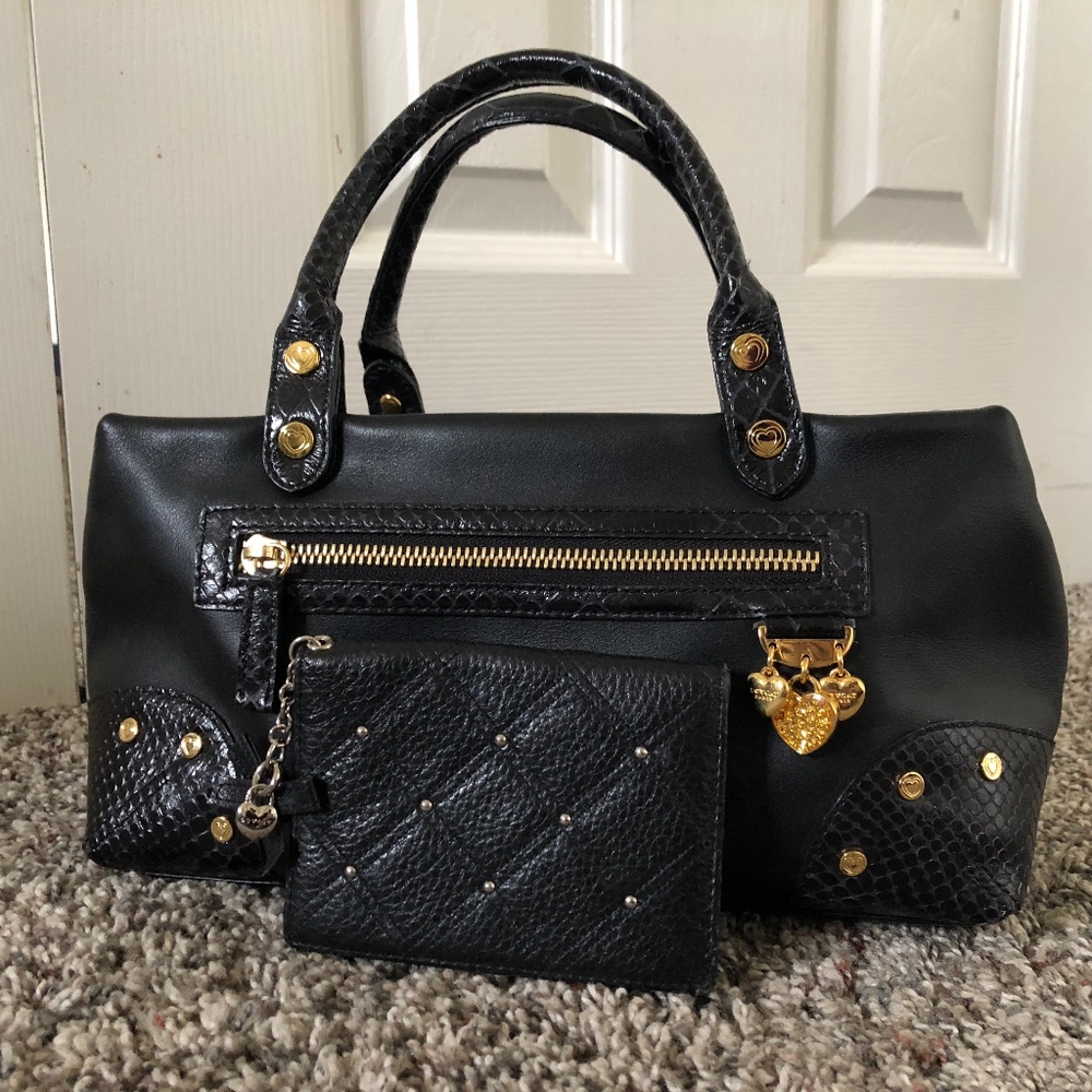 Lovcat back and card holder